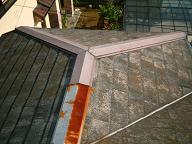 コロニアル棟役物板金のサビ